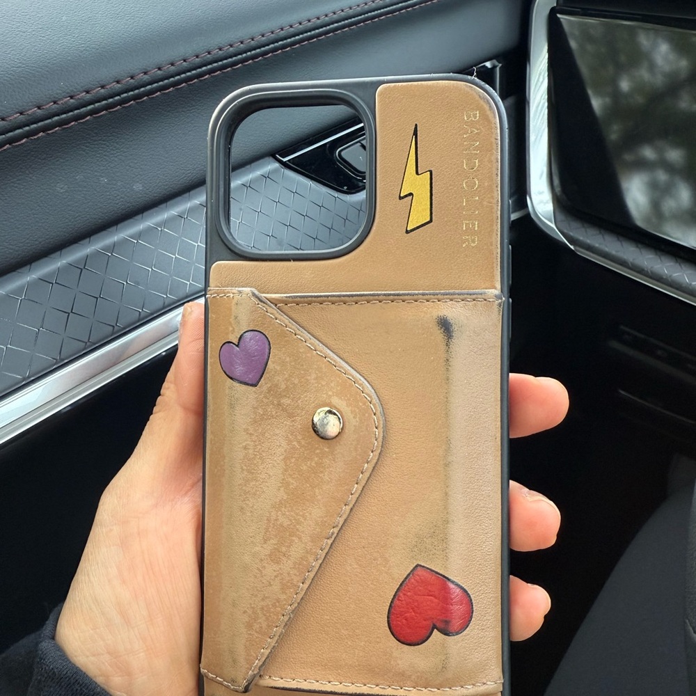 Used Bandolier Gia Bolt Side Slot Leather Case for iPhone 16 Pro Max